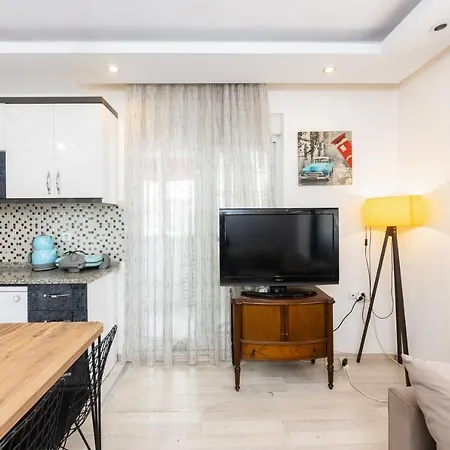 Appartement Centrally Located Close To Historical Places *