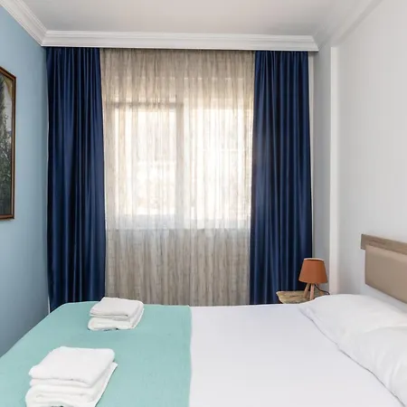 Appartement Centrally Located Close To Historical Places